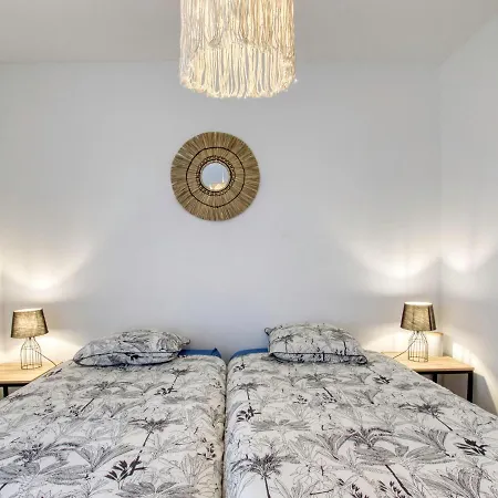 Apartament L'ile Heureuse-7 By Interhome