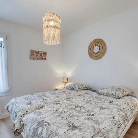 アパート L'ile Heureuse-7 By Interhome